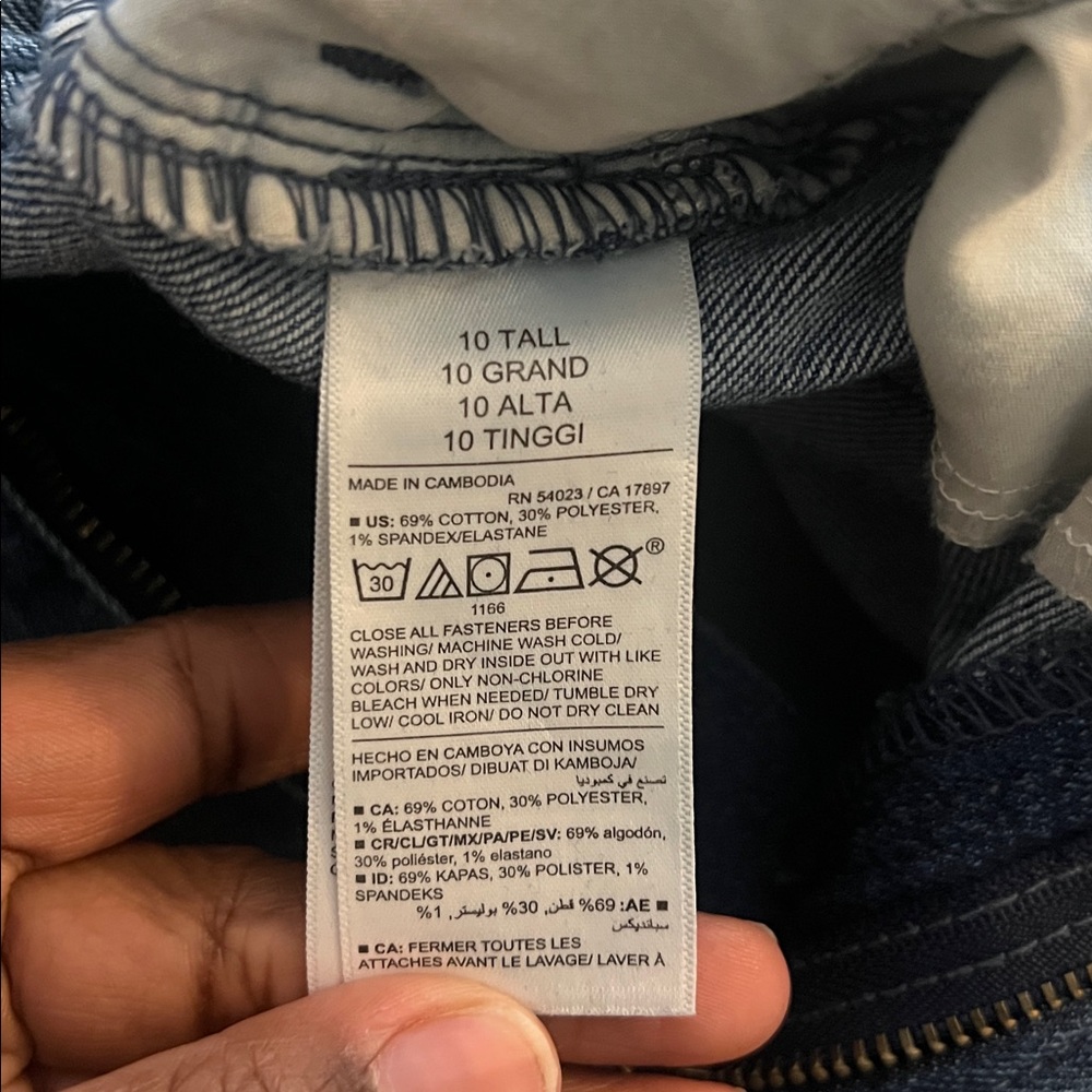 Old Navy -Wow Straight High-Rise Jeans - Picture 3 of 7